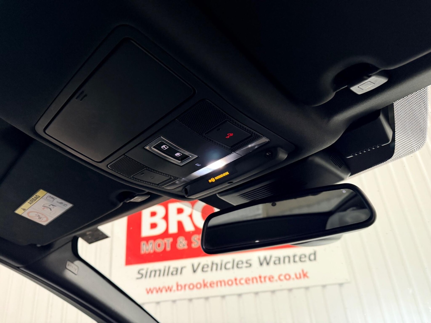 Used Land Rover Discovery Sport for sale - 77647171: Photo 30