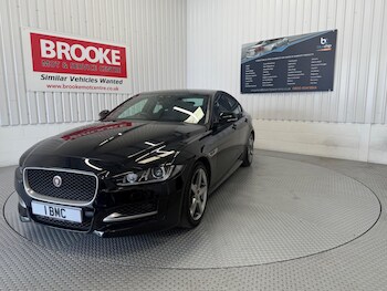 Used Jaguar XE 2017 for sale - 75519569: Photo