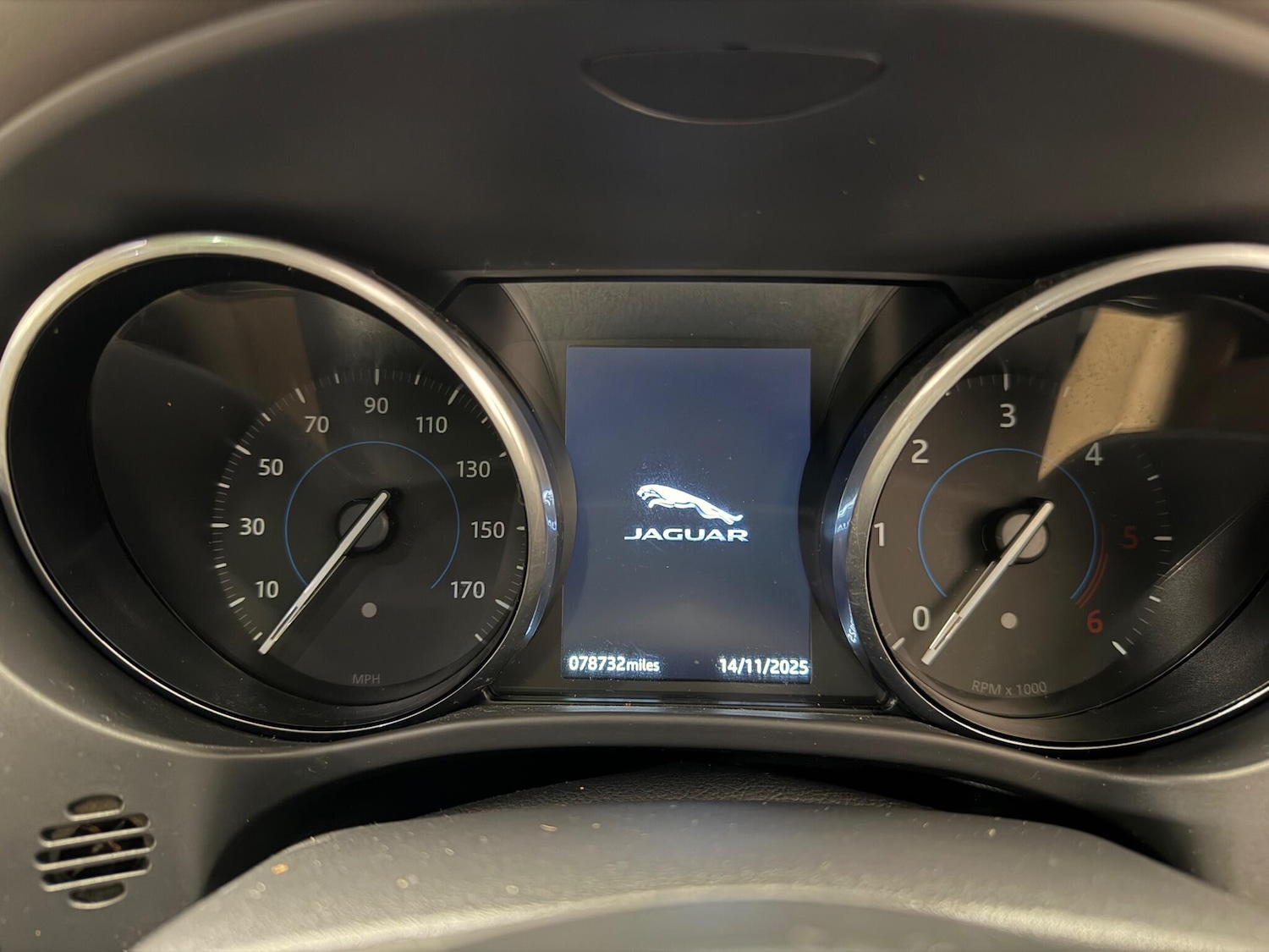 Used Jaguar F-Pace 2017 for sale - 77230160: Photo 22