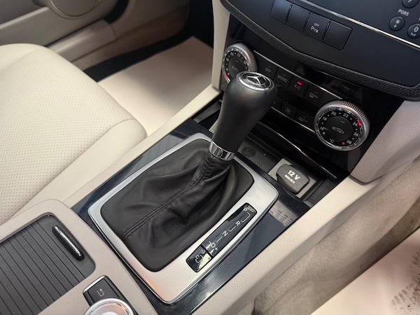 Used Mercedes-Benz C-Class 2009 for sale - 75478043: Photo 28