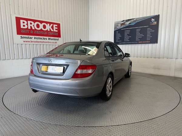 Used Mercedes-Benz C-Class 2009 for sale - 75478043: Photo 7