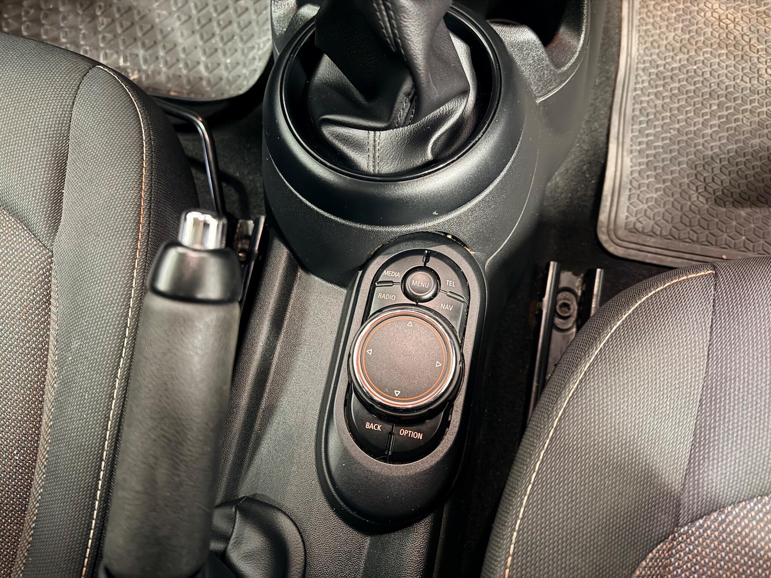 Used MINI Hatch 2015 for sale - 77015310: Photo 29