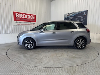 Used Citroen C4 Picasso 2018 for sale - 78516120: Photo