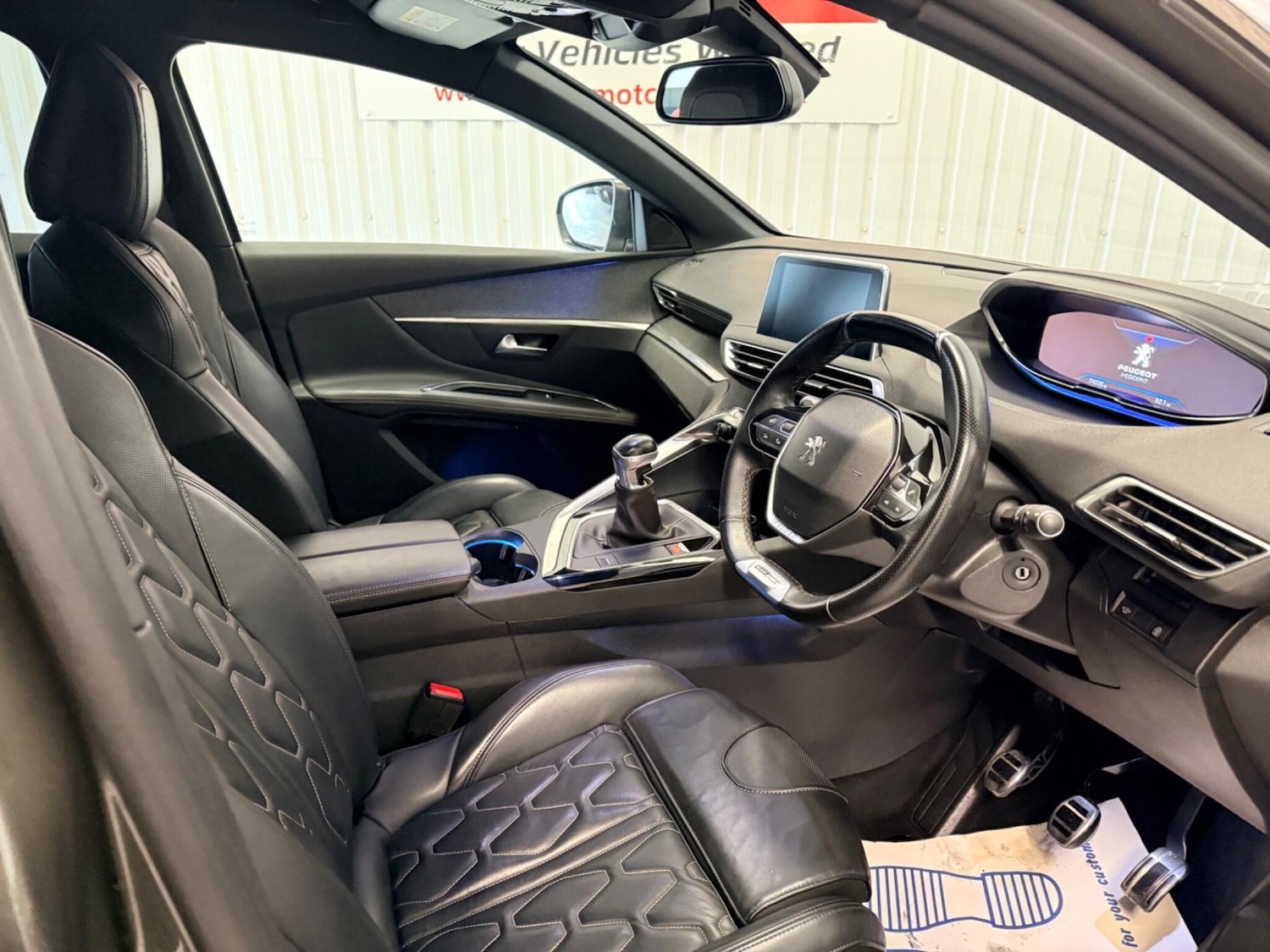 Used Peugeot 3008 2018 for sale - 77358704: Photo 21