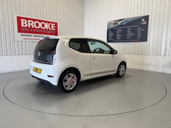Used Volkswagen up! 2018 for sale - 78946025: Photo