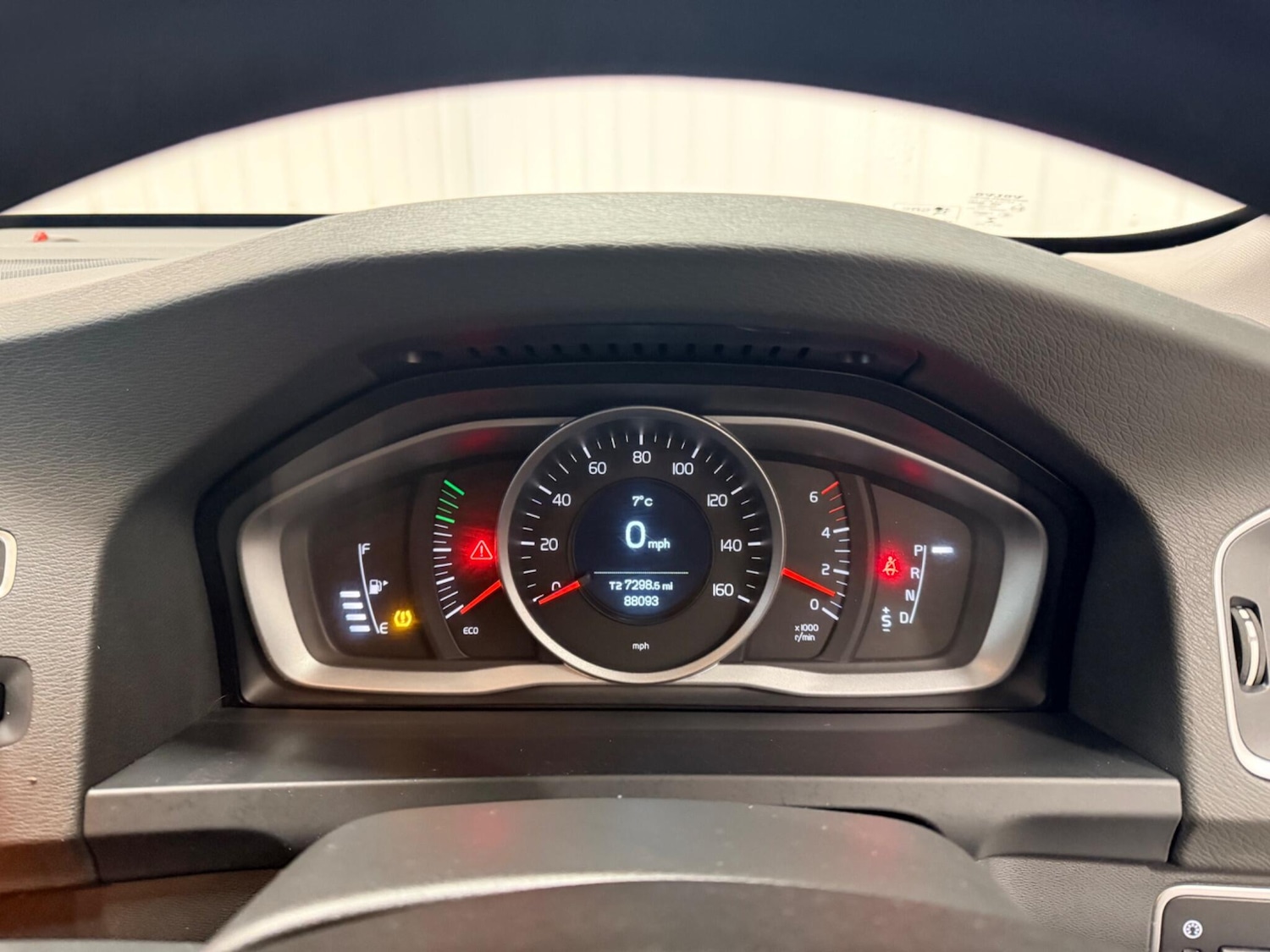 Used Volvo V60 2017 for sale - 77279292: Photo 21