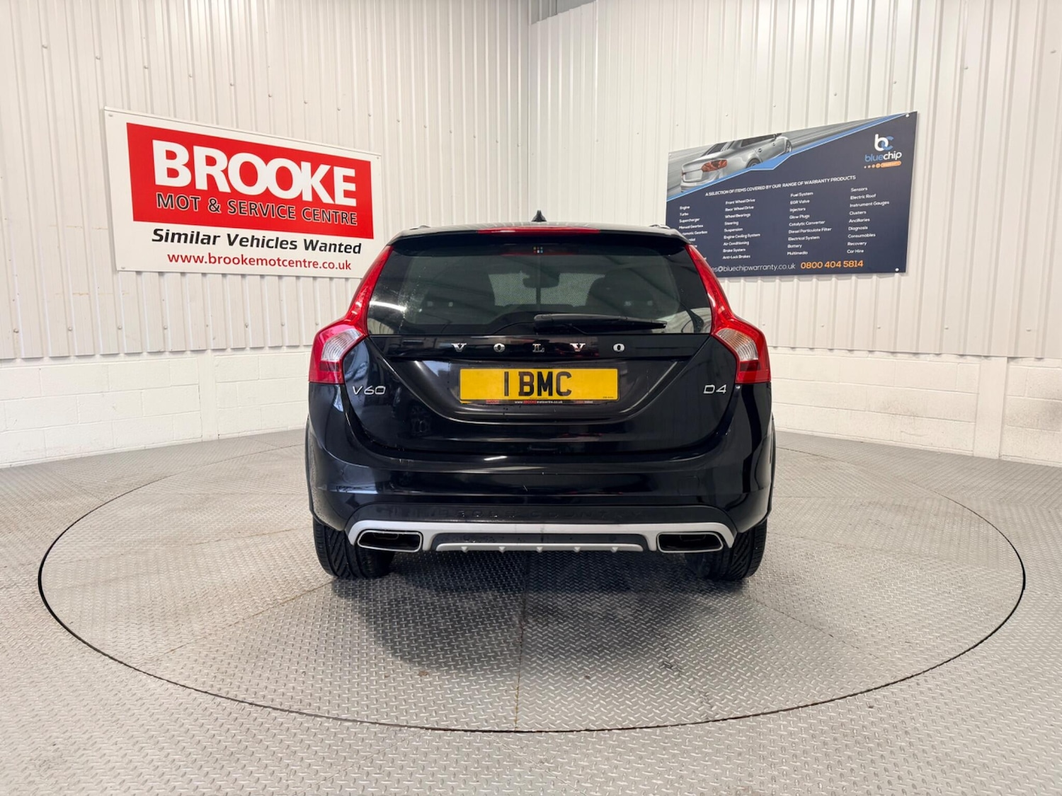 Used Volvo V60 2017 for sale - 77279292: Photo 8