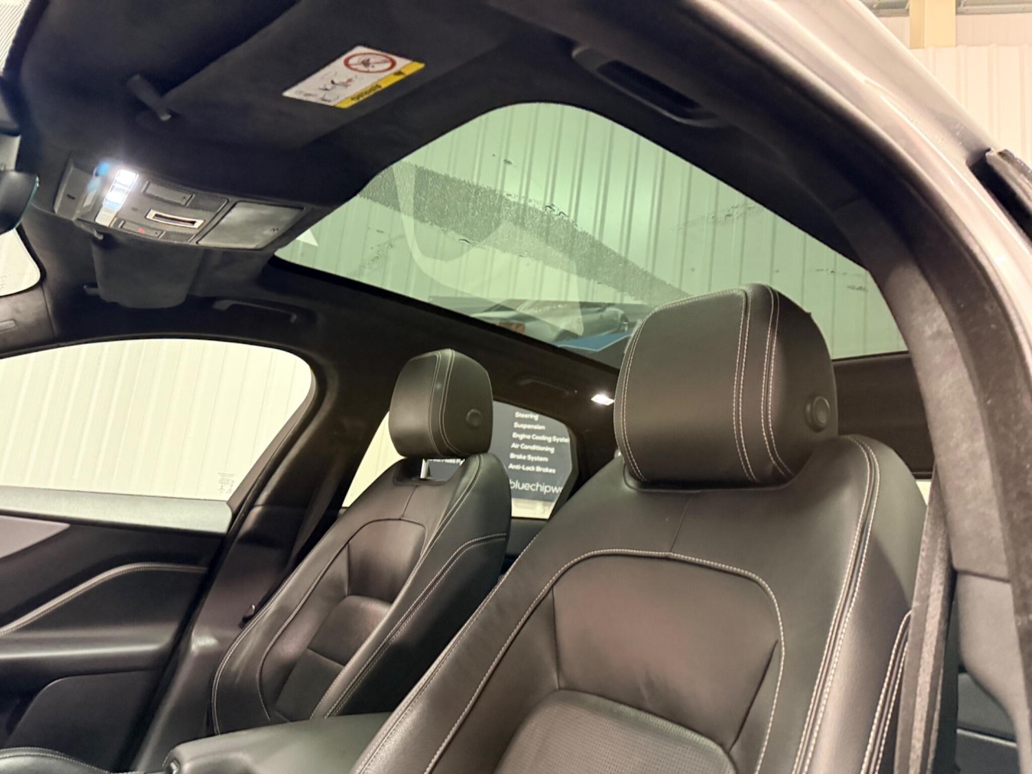 Used Jaguar F-Pace 2018 for sale - 77439786: Photo 13