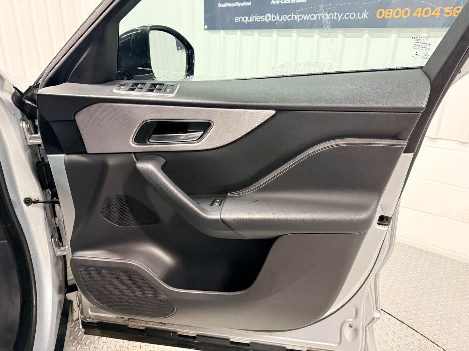 Used Jaguar F-Pace 2018 for sale - 77439786: Photo 15