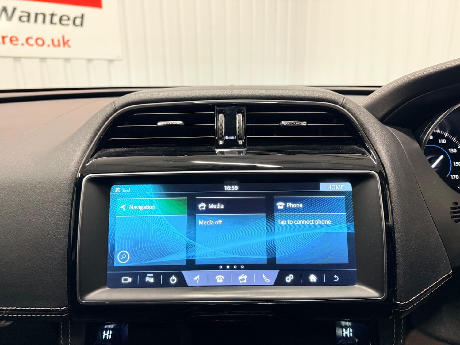 Used Jaguar F-Pace 2018 for sale - 77439786: Photo 25