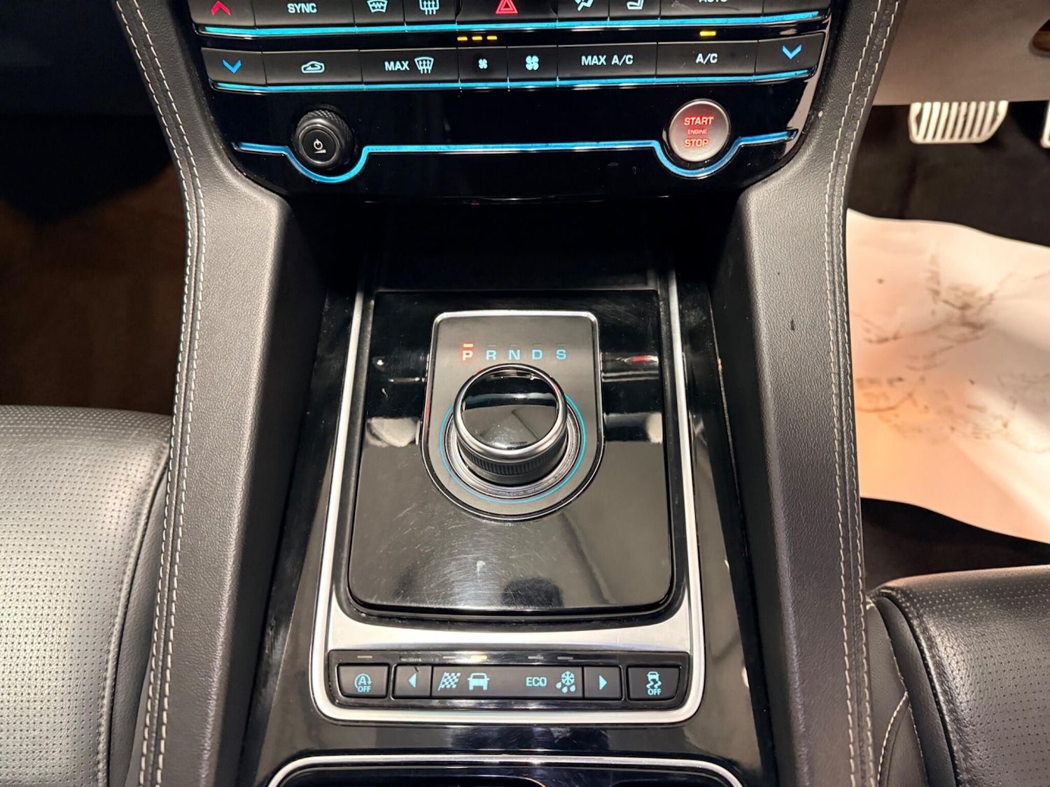 Used Jaguar F-Pace 2018 for sale - 77439786: Photo 27