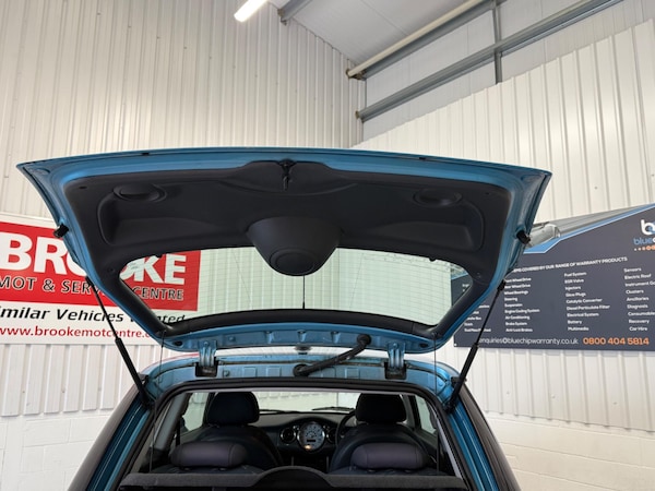 Used MINI Hatch 2004 for sale - 76214905: Photo 17
