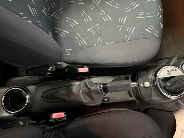 Used MINI Hatch 2004 for sale - 76214905: Photo 25