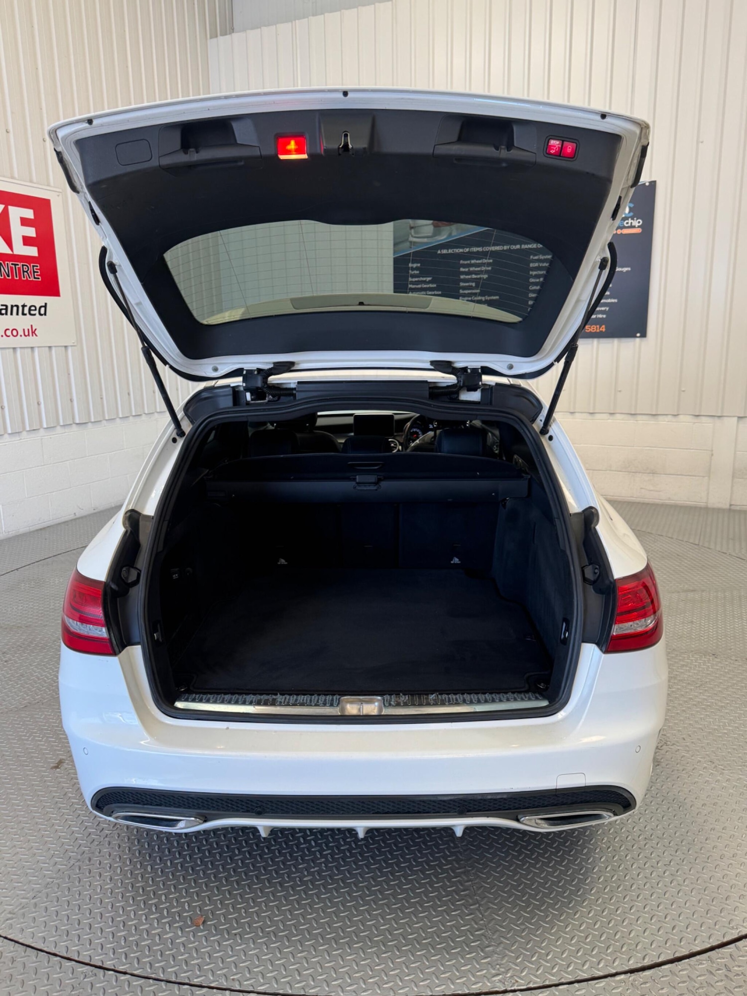 Used Mercedes-Benz C Class 2015 for sale - 78170437: Photo 12