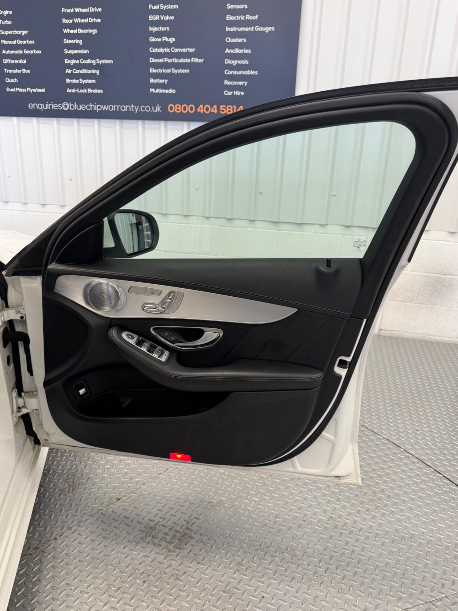 Used Mercedes-Benz C Class 2015 for sale - 78170437: Photo 17