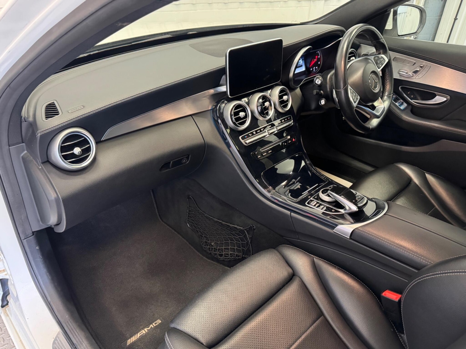 Used Mercedes-Benz C Class 2015 for sale - 78170437: Photo 20