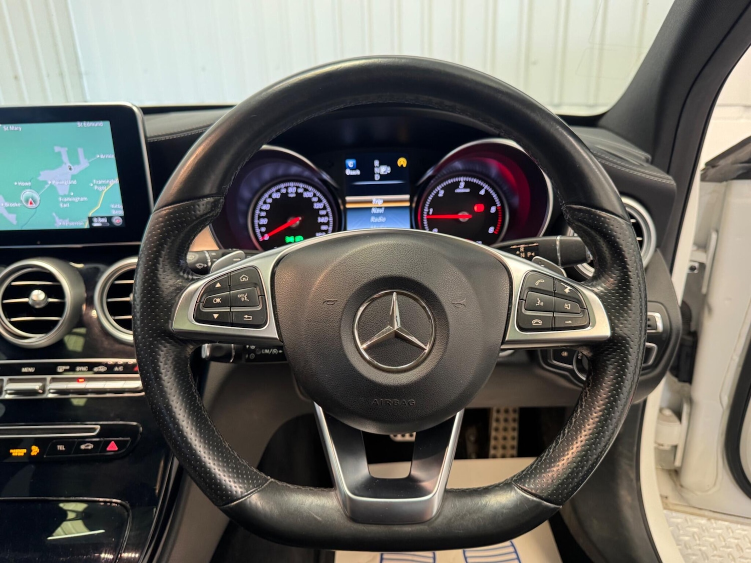 Used Mercedes-Benz C Class 2015 for sale - 78170437: Photo 23