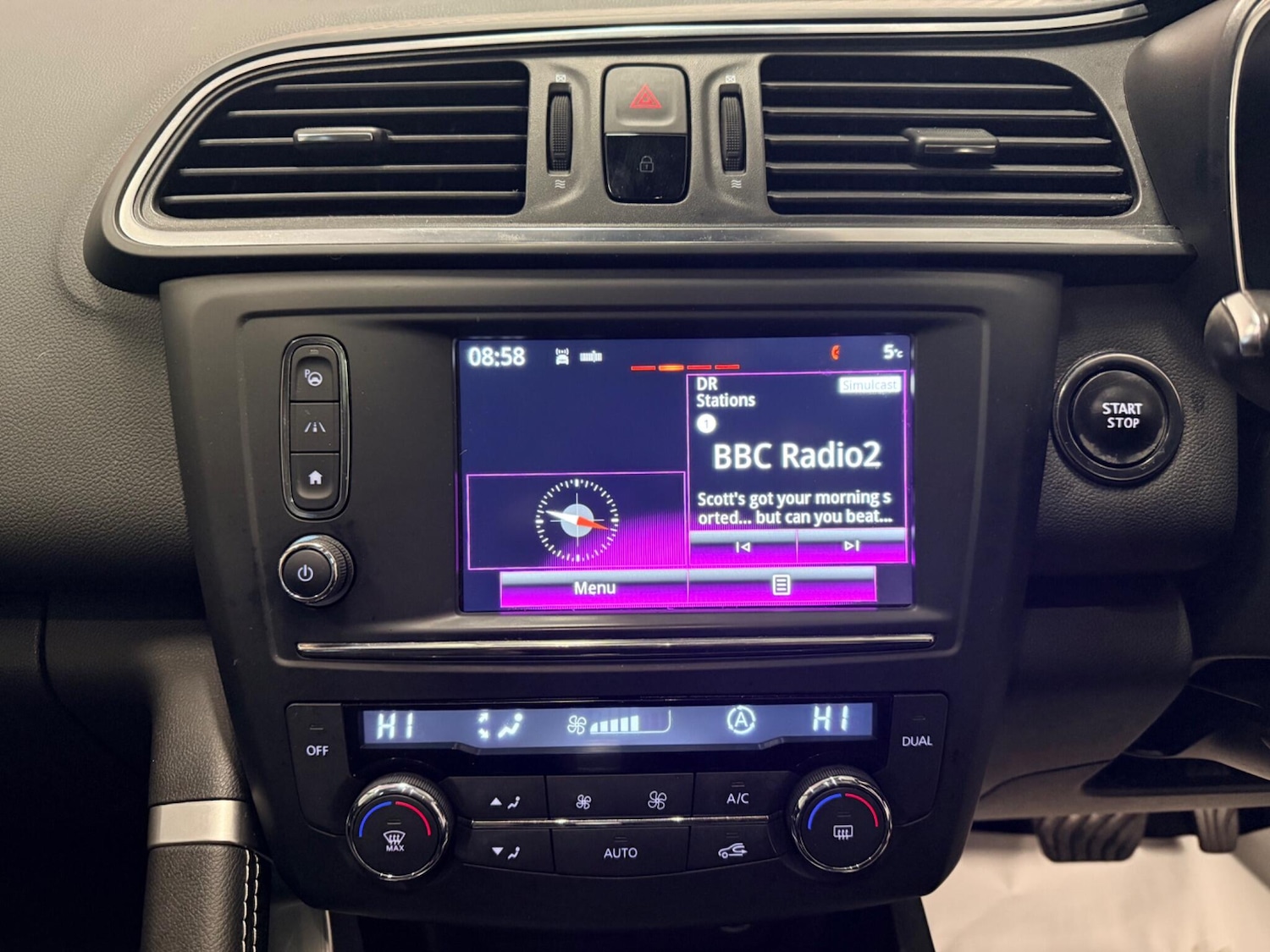 Used Renault Kadjar for sale - 77497467: Photo 27