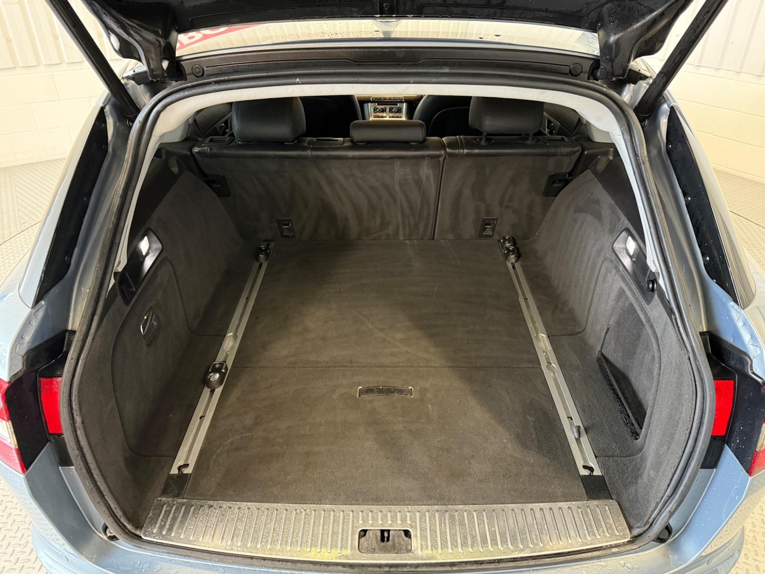 Used Jaguar XF 2013 for sale - 76753329: Photo 15