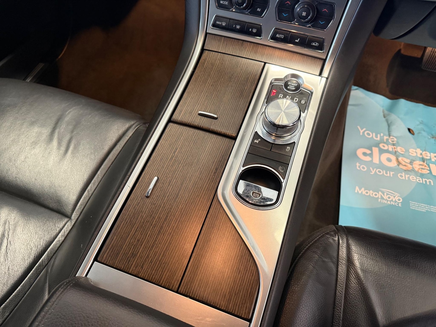 Used Jaguar XF 2013 for sale - 76753329: Photo 25