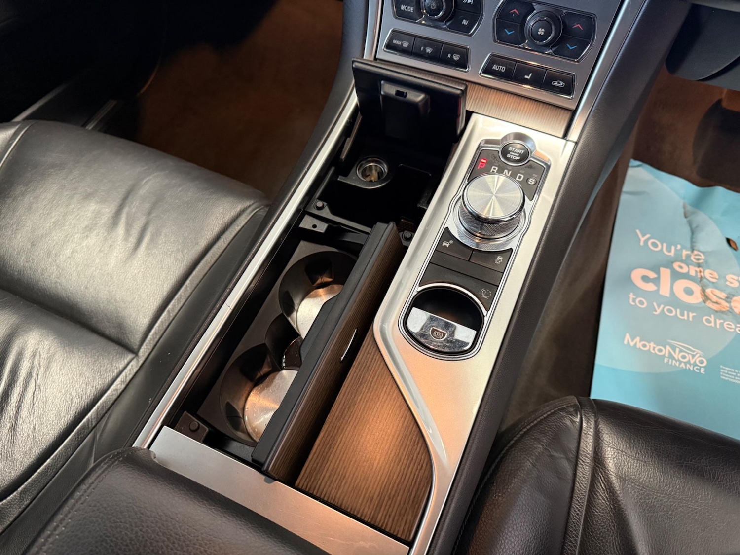 Used Jaguar XF 2013 for sale - 76753329: Photo 26