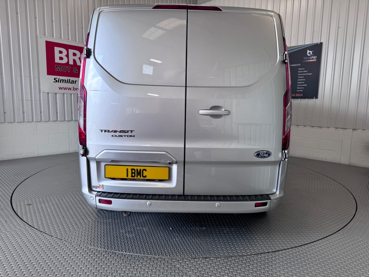 Used Ford Transit Custom 2017 for sale - 76282643: Photo 8