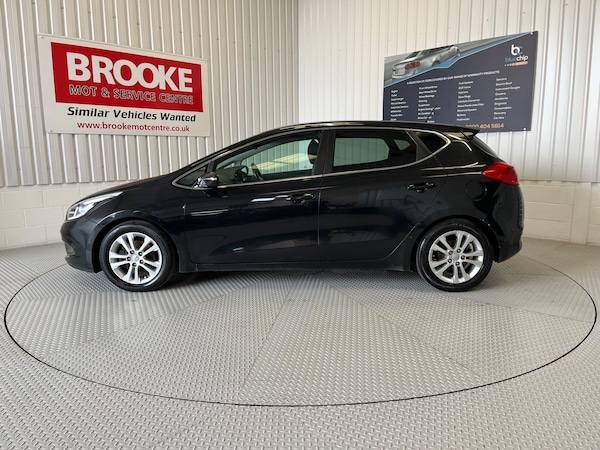Used Kia Ceed 2012 for sale - 76260575: Photo 10
