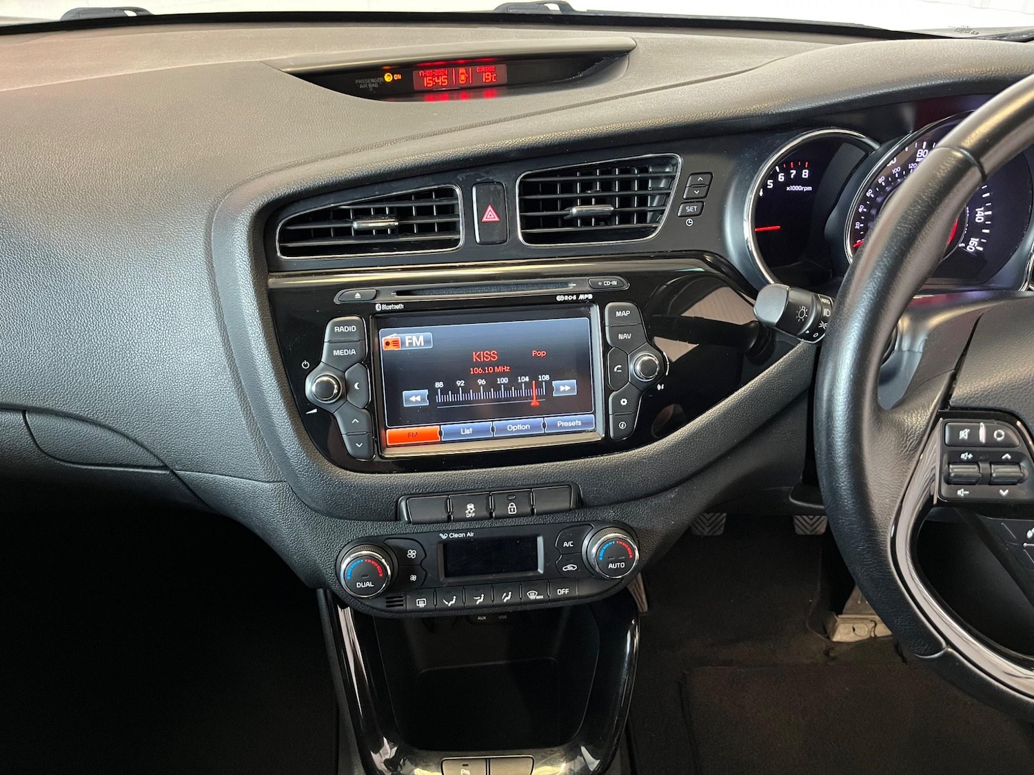 Used Kia Ceed 2012 for sale - 76260575: Photo 21