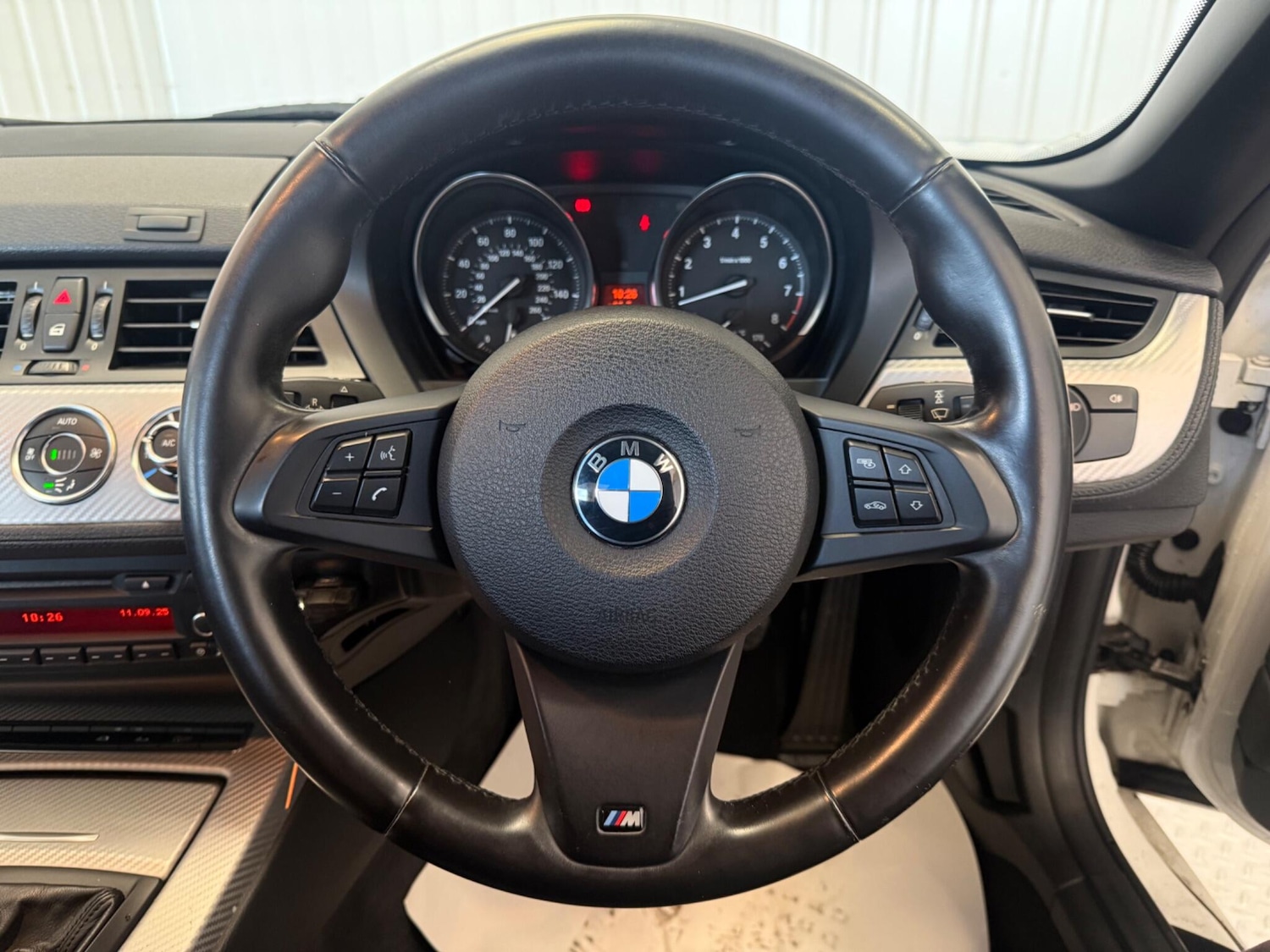 Used BMW Z4 2012 for sale - 75857326: Photo 19