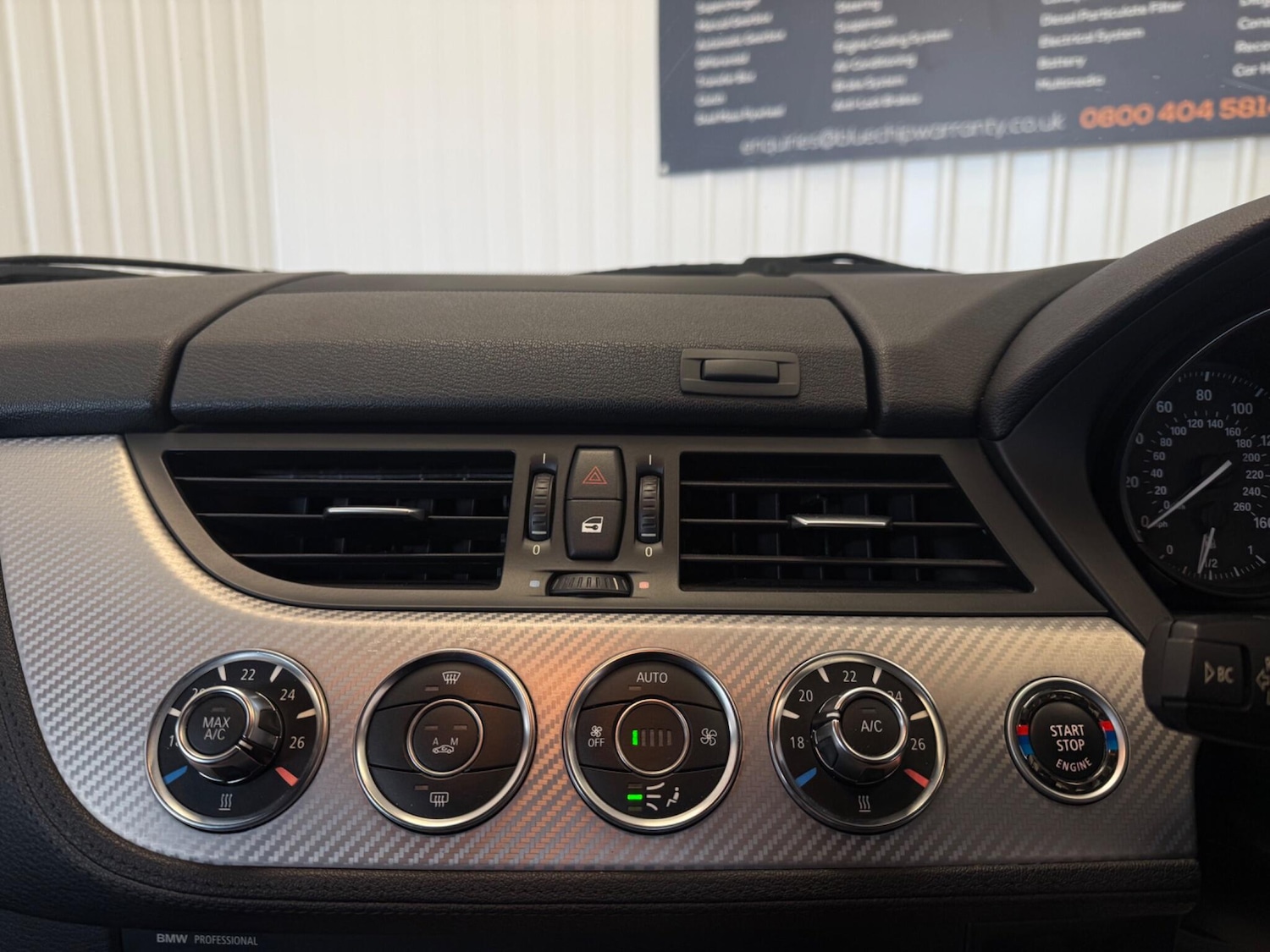 Used BMW Z4 2012 for sale - 75857326: Photo 25