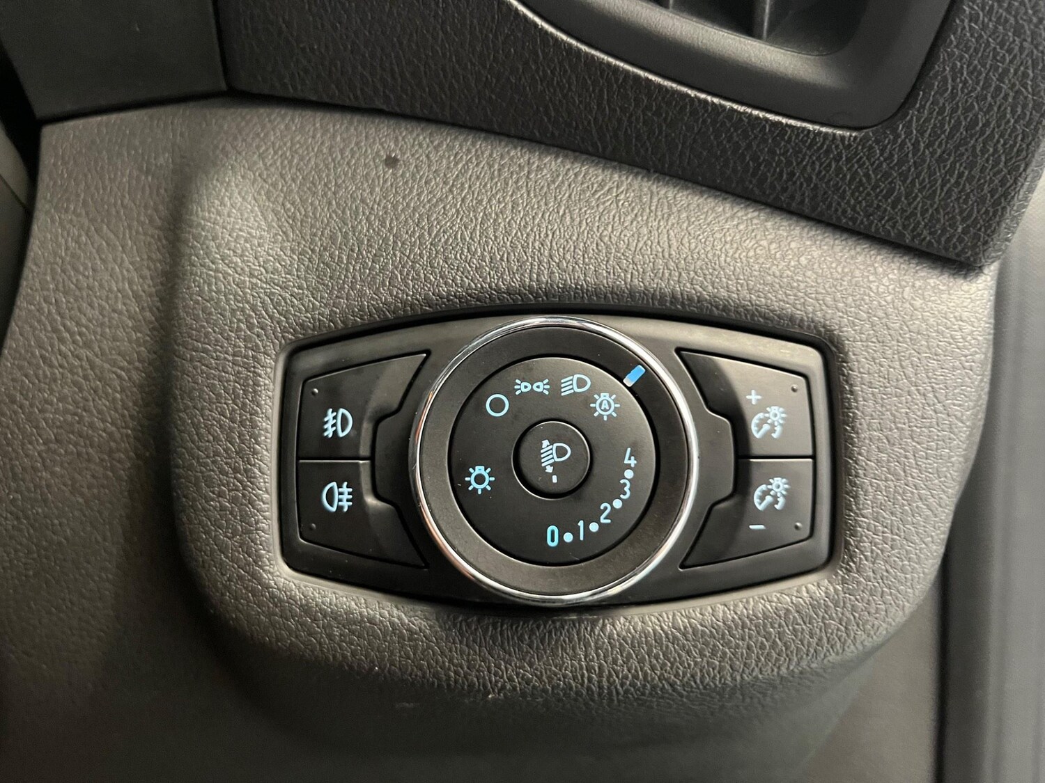 Used Ford Transit Connect 2016 for sale - 77839474: Photo 18