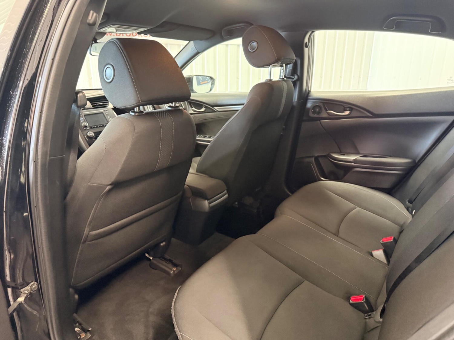 Used Honda Civic 2019 for sale - 77359074: Photo 15