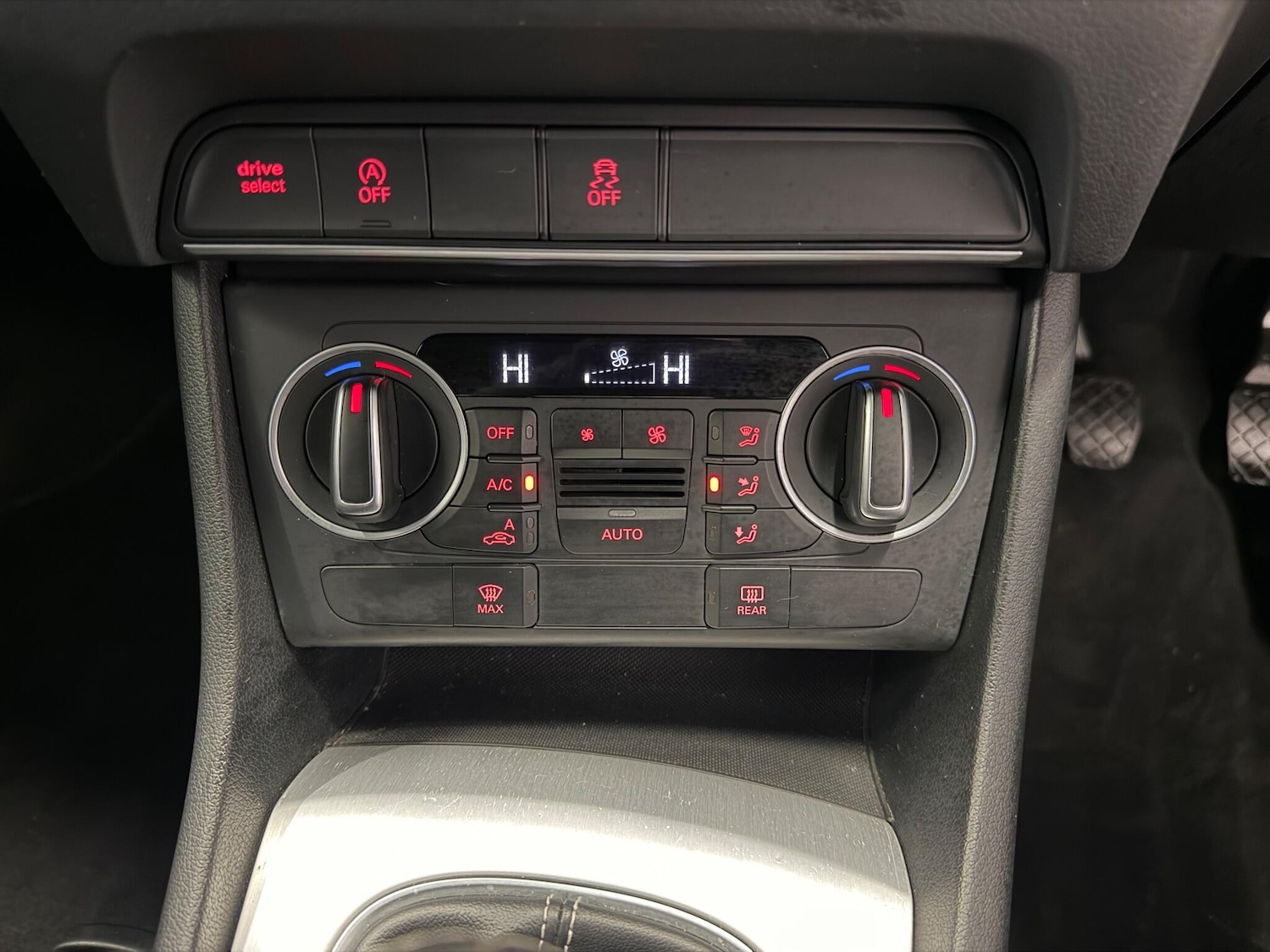 Used Audi Q3 2016 for sale - 76619956: Photo 26