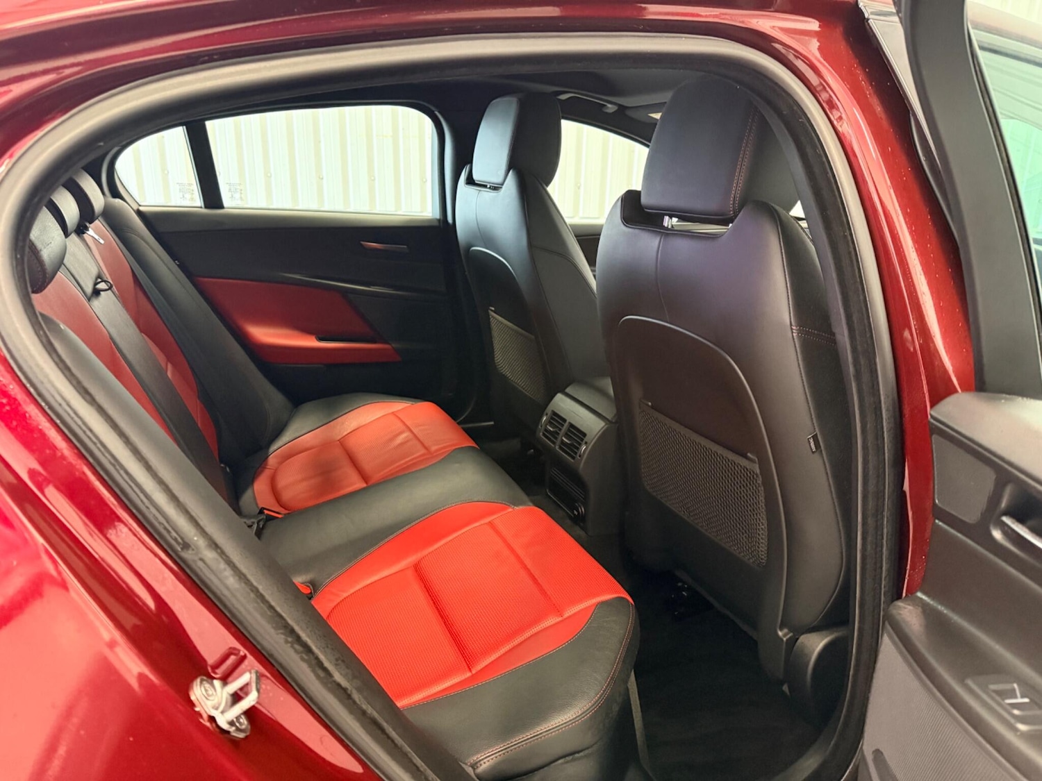 Used Jaguar XE 2015 for sale - 77883398: Photo 18