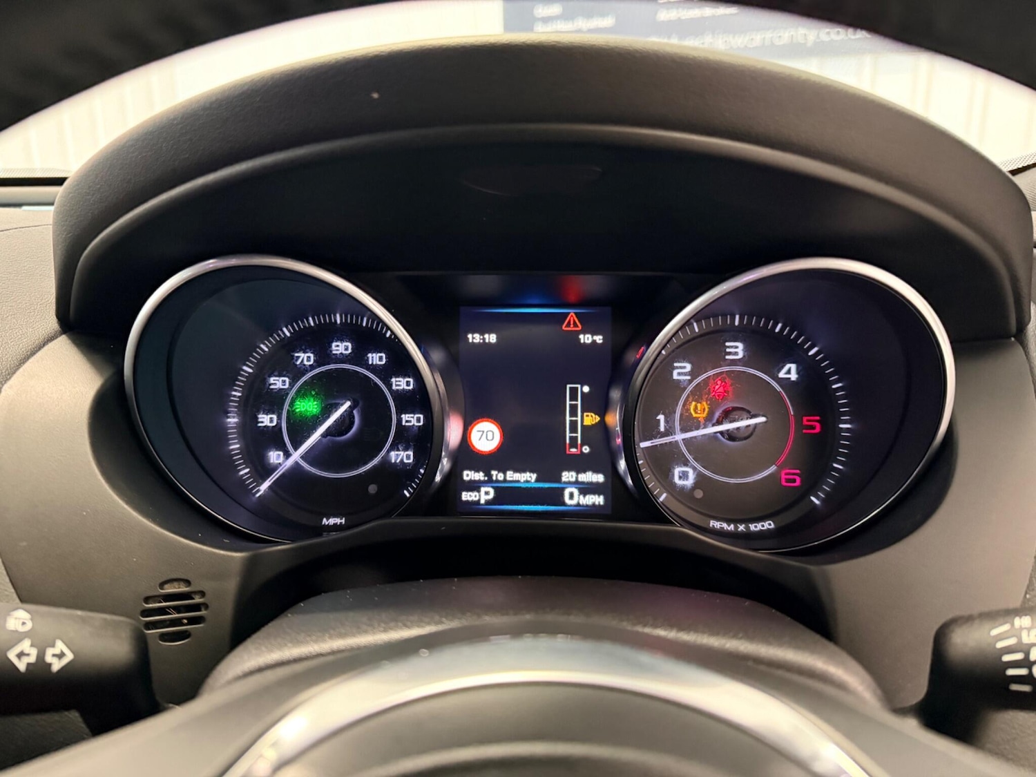 Used Jaguar XE 2015 for sale - 77883398: Photo 24