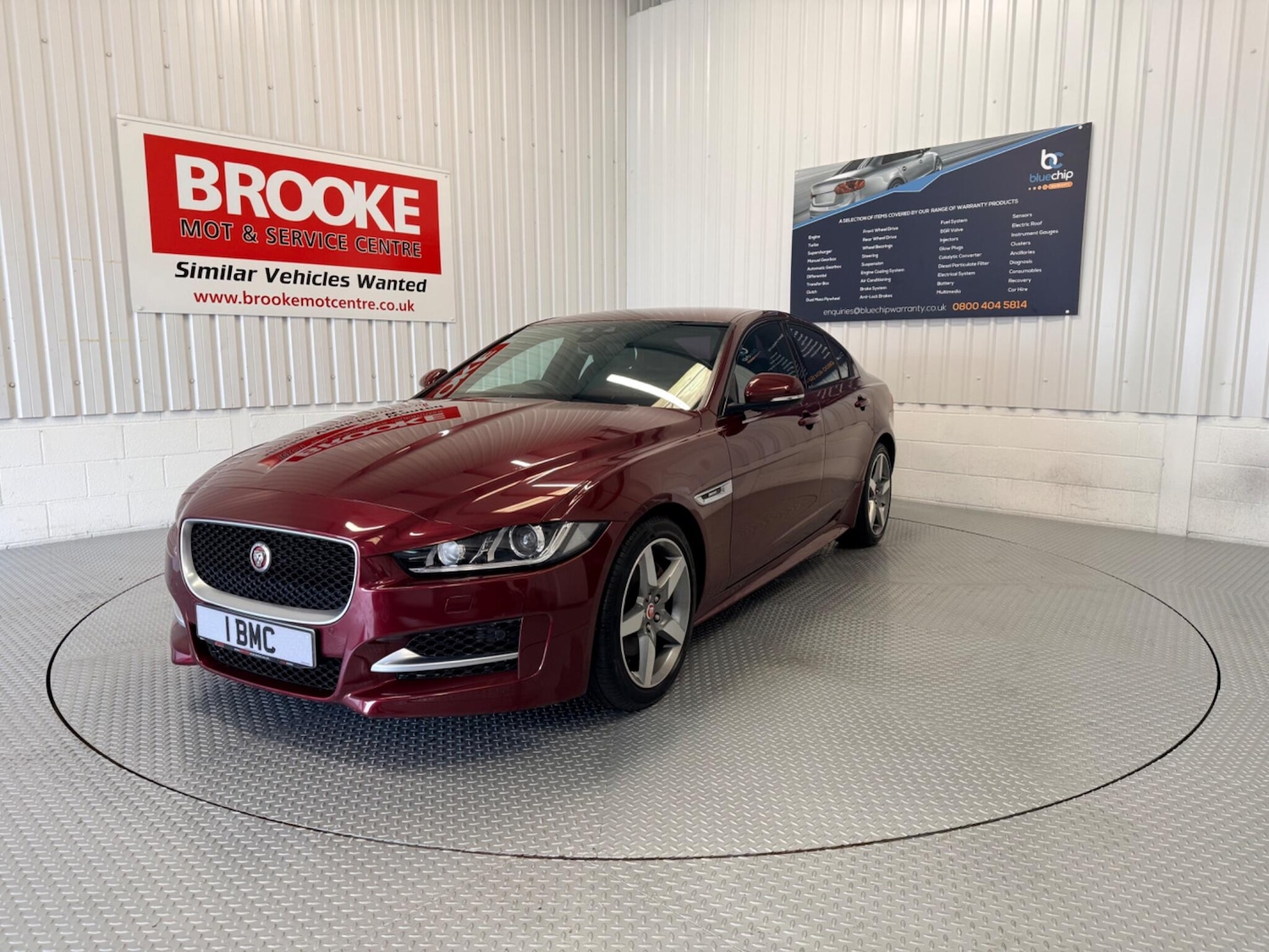 Used Jaguar XE 2015 for sale - 77883398: Photo 3
