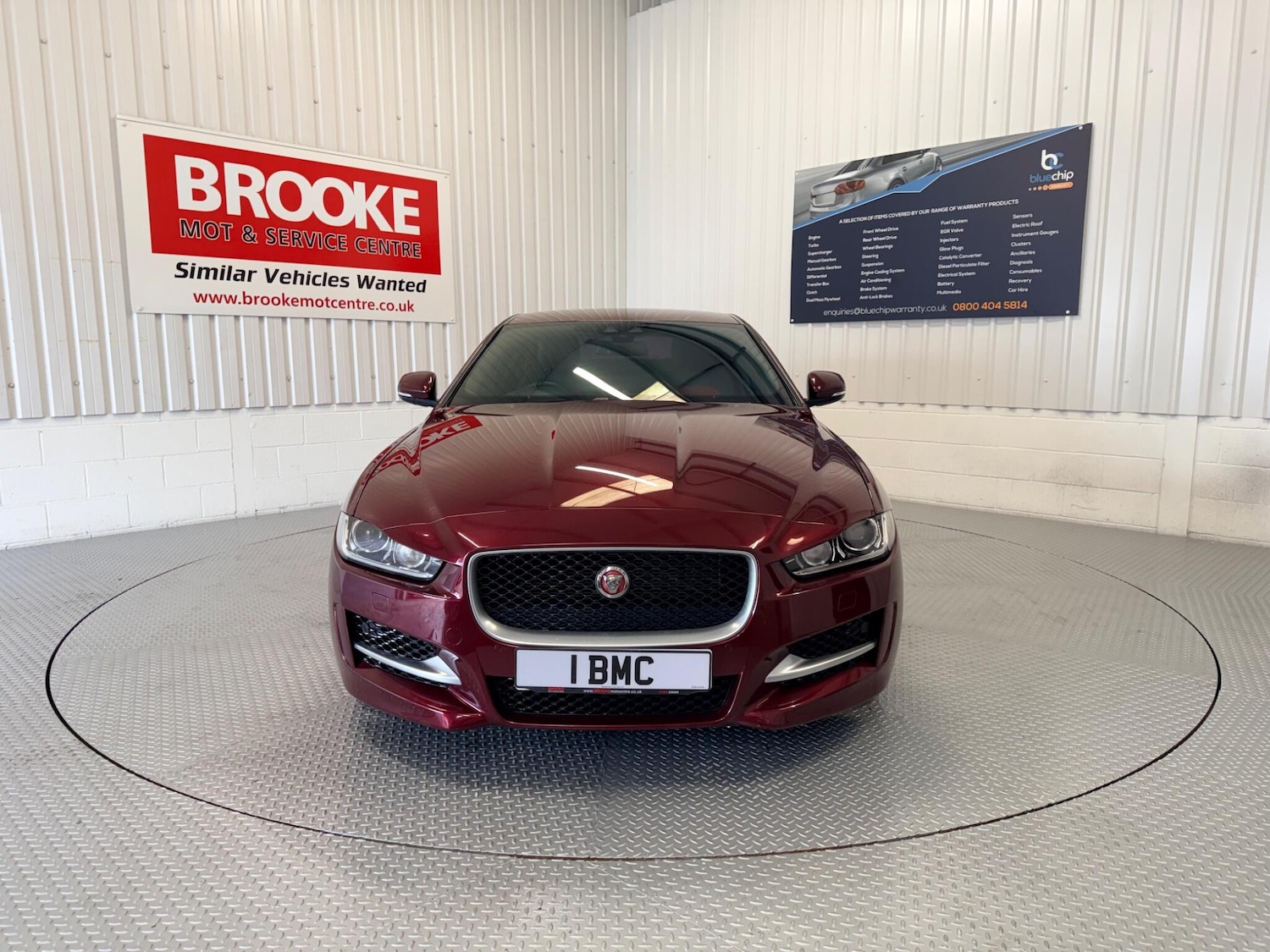 Used Jaguar XE 2015 for sale - 77883398: Photo 5