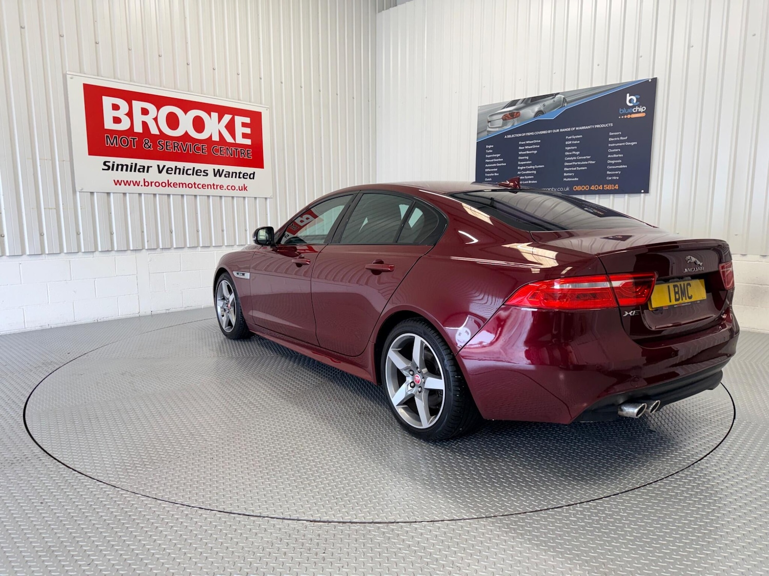 Used Jaguar XE 2015 for sale - 77883398: Photo 9