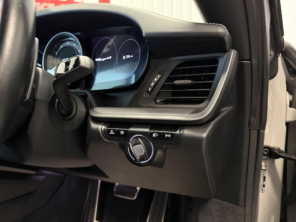 Used Porsche 911 2020 for sale - 76215700: Photo 24