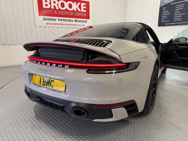 Used Porsche 911 2020 for sale - 76215700: Photo 28