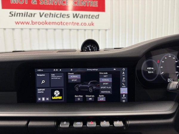 Used Porsche 911 2020 for sale - 76215700: Photo 33
