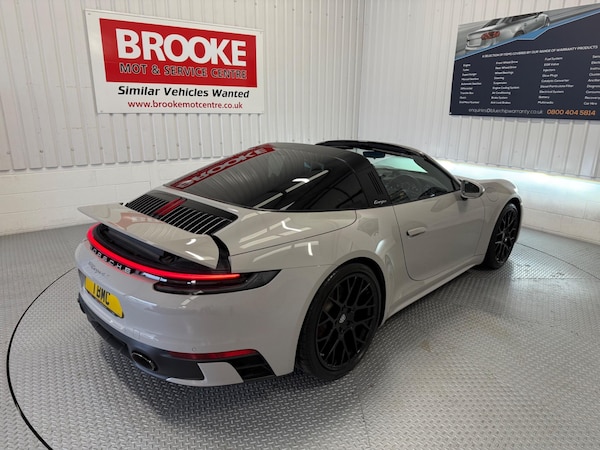 Used Porsche 911 2020 for sale - 76215700: Photo 44