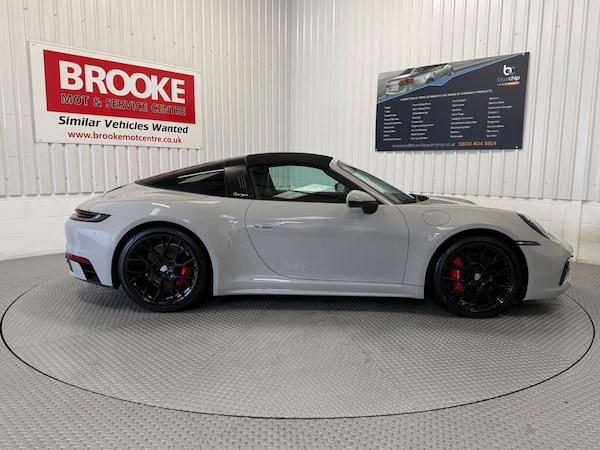 Used Porsche 911 2020 for sale - 76215700: Photo 6