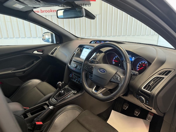 Used Ford Focus 2017 for sale - 75614272: Photo 18