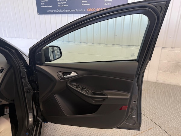 Used Ford Focus 2017 for sale - 75614272: Photo 20