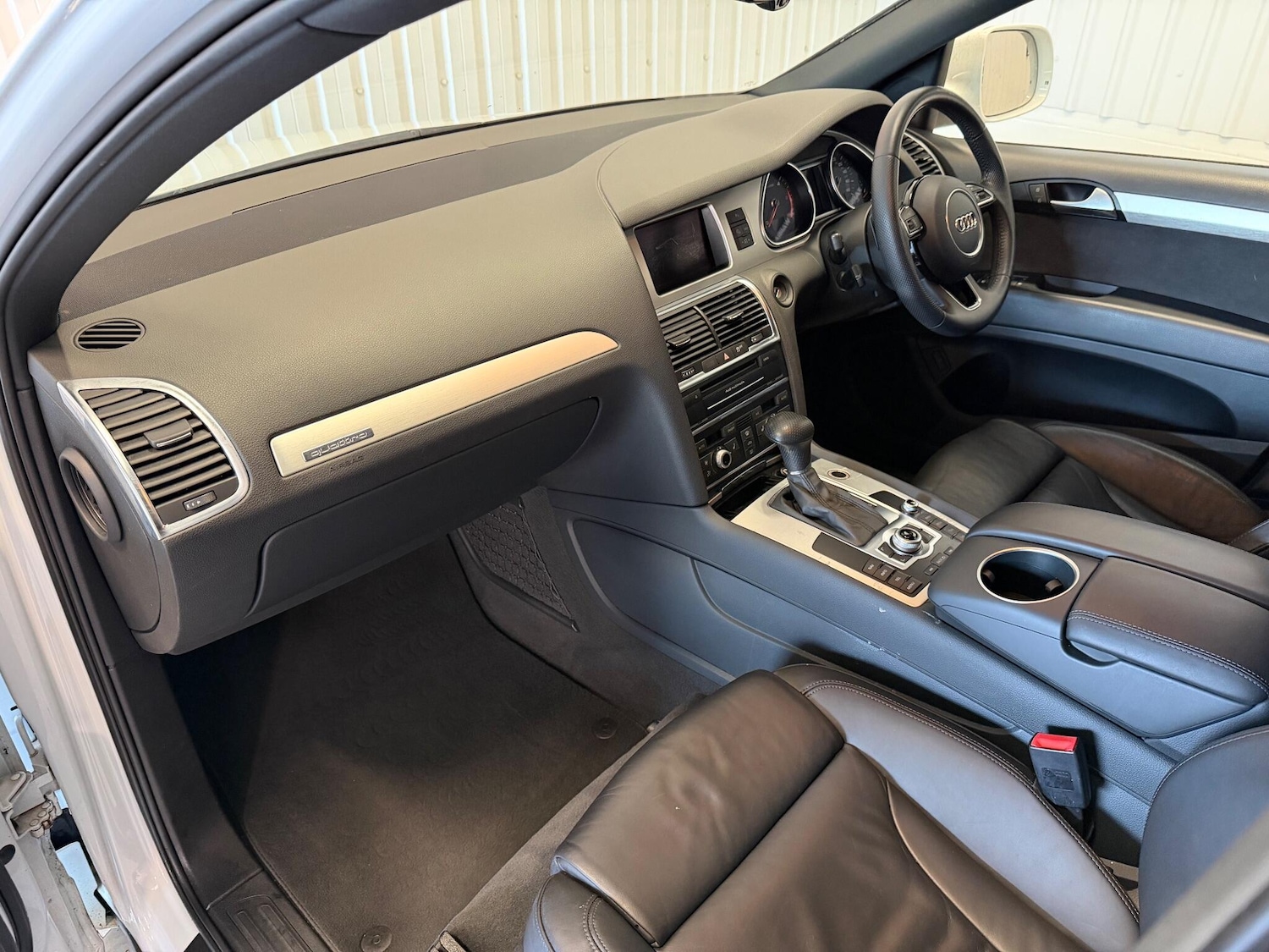 Used Audi Q7 2013 for sale - 76998945: Photo 16