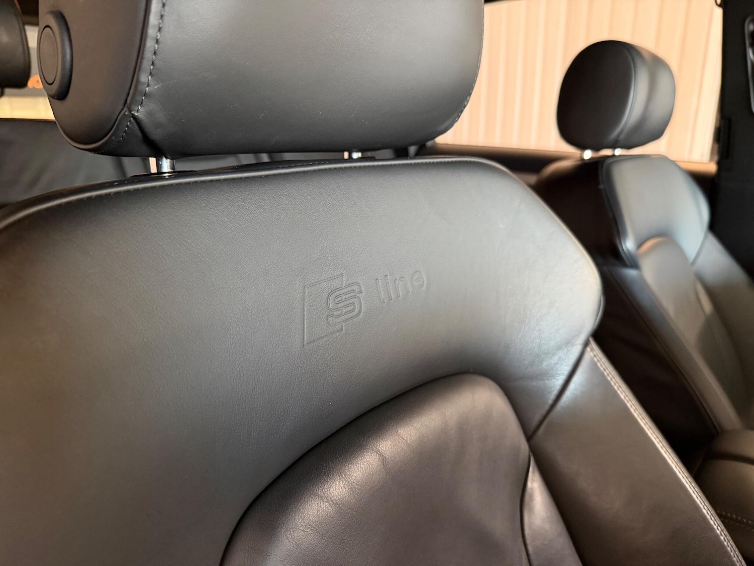 Used Audi Q7 2013 for sale - 76998945: Photo 31