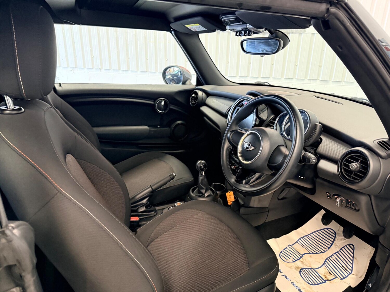 Used MINI Convertible 2017 for sale - 77351382: Photo 18