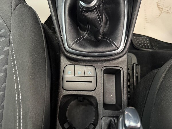 Used Ford Fiesta 2017 for sale - 75060237: Photo 31