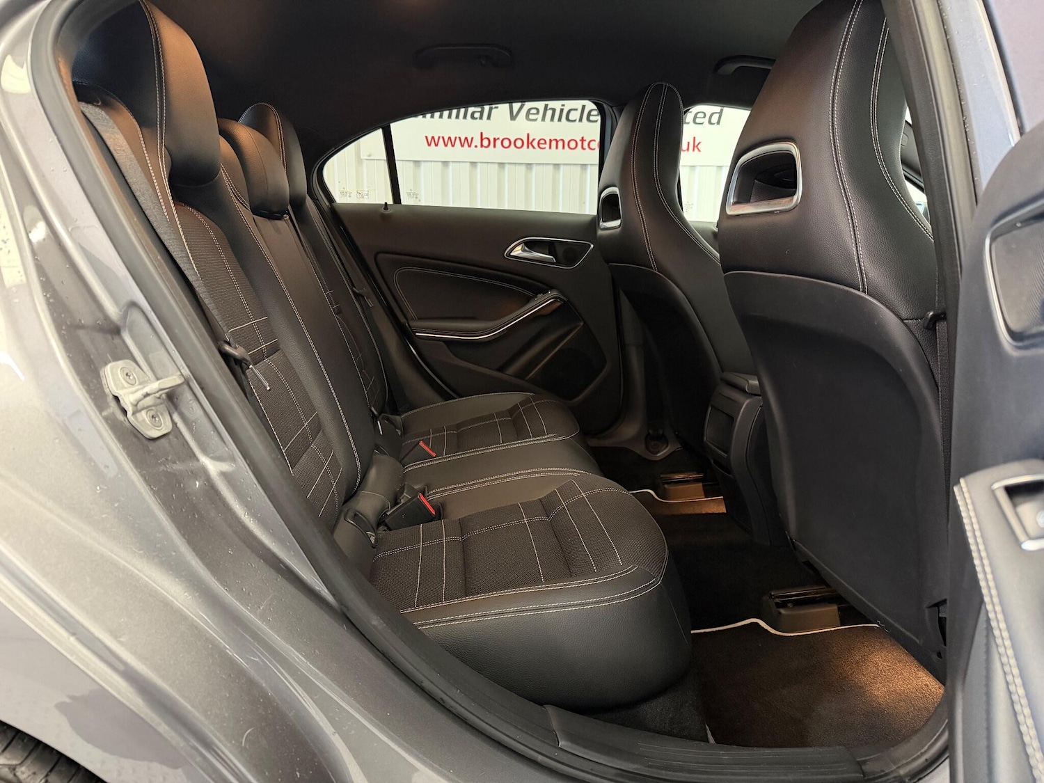 Used Mercedes-Benz A-Class 2013 for sale - 76549761: Photo 12